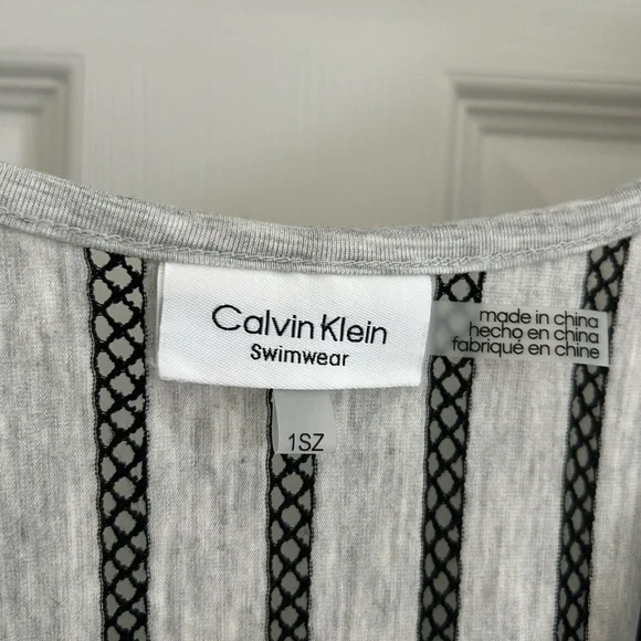 Calvin Klein Swim Coverup One Size - Picture 4 of 6